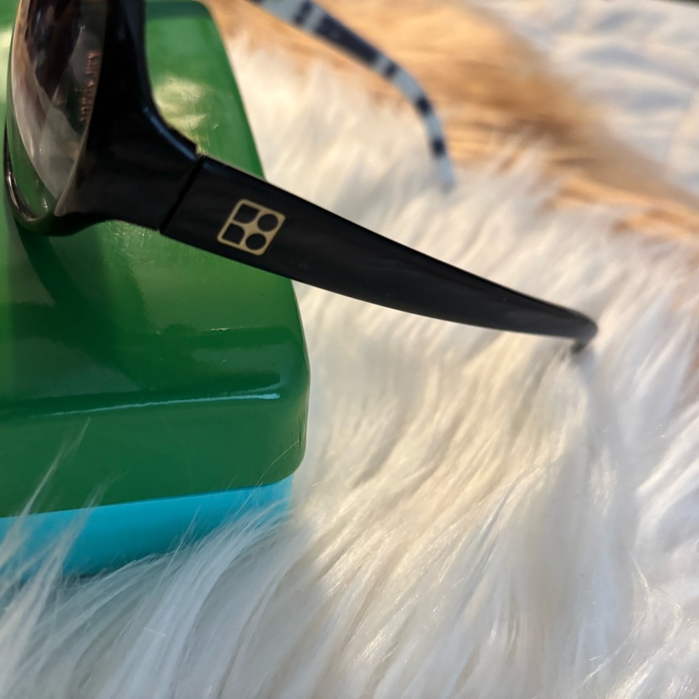 Kate Spade Elegant Black Sunglasses - Picture 4 of 10